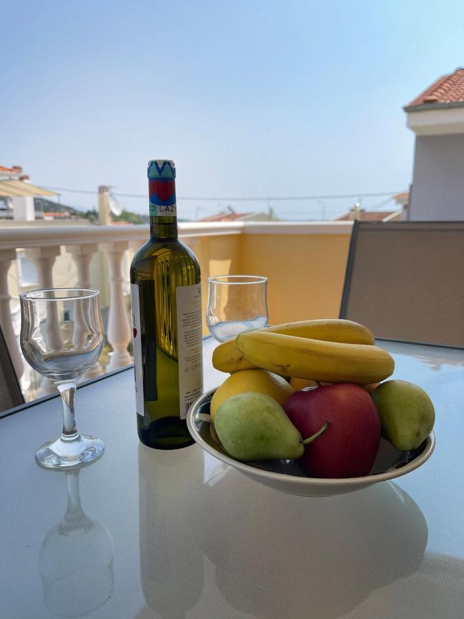 Peters Iraklitsa Apartment Kavala
