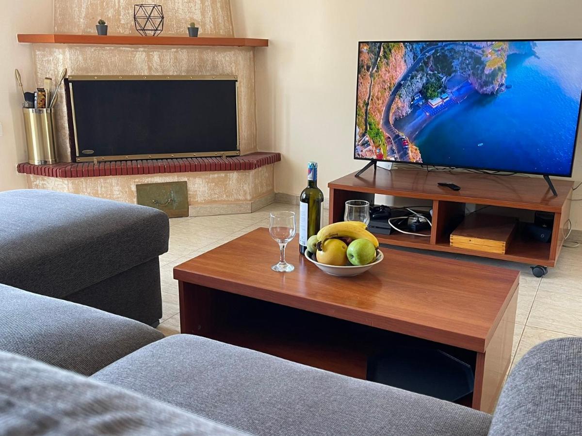 Peters Iraklitsa Apartment