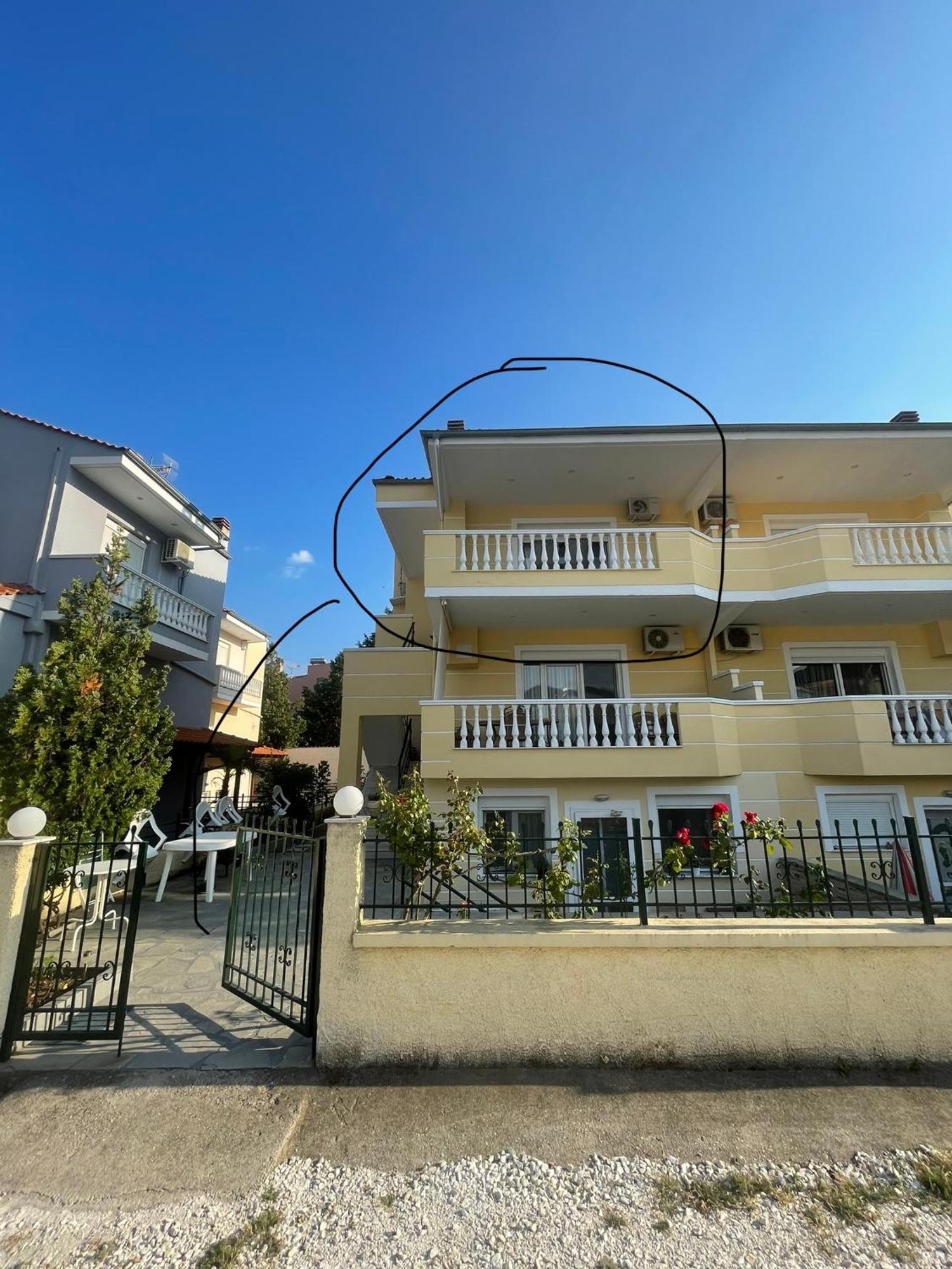 Apartment Peters Iraklitsa *